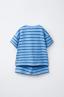 ENSEMBLE DE JOGGING T-SHIRT ET BERMUDA À RAYURES