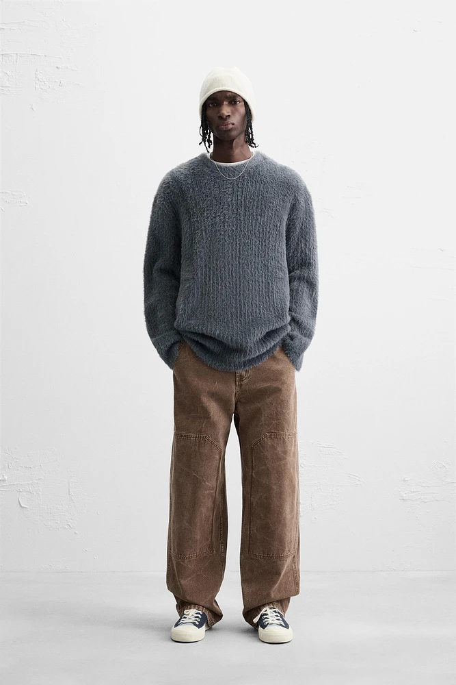 TEXTURED RIBBED SWEATER