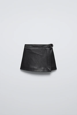 FAUX LEATHER SKORT