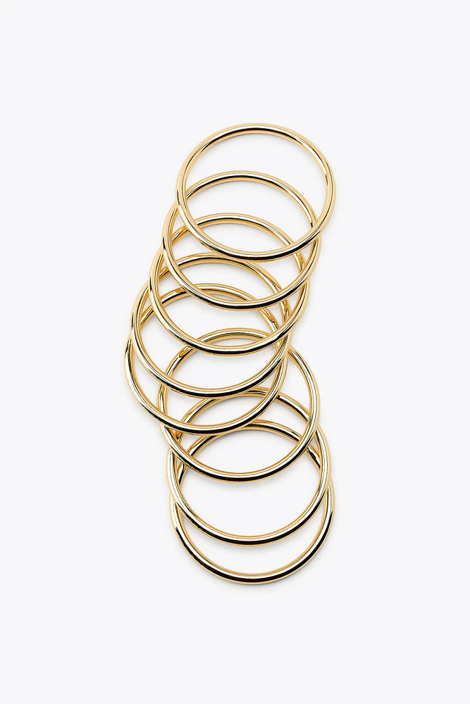 PACK OF METAL BRACELETS