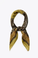 PRINTED VISCOSE SCARF