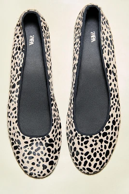 ANIMAL PRINT FAUX FUR BALLERINAS