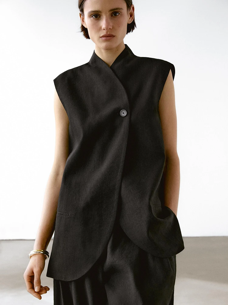 Linen blend high neck waistcoat