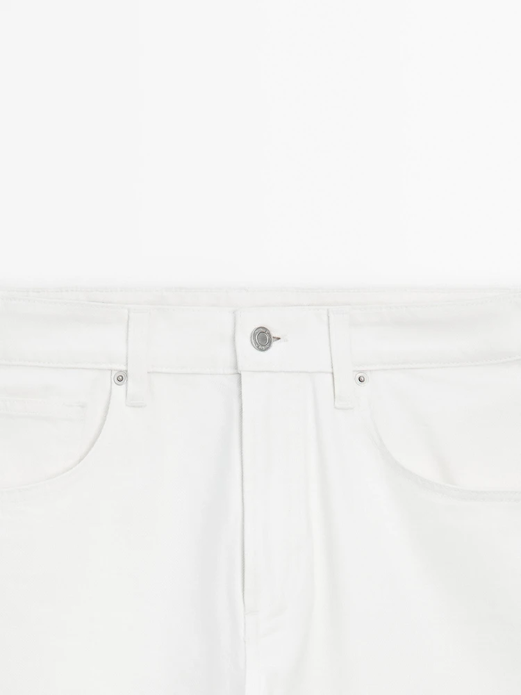 Wide-leg jeans
