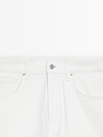 Wide-leg jeans