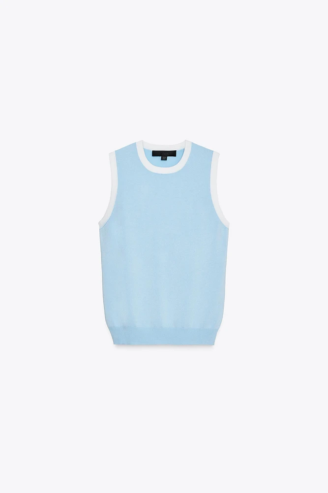 SLEEVELESS KNIT TOP