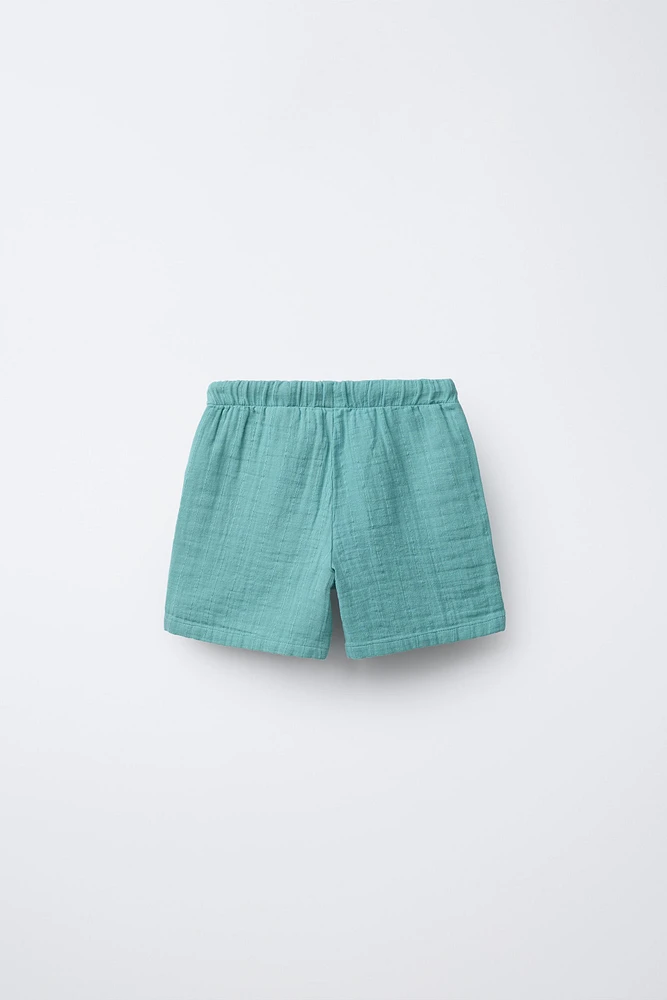 TEXTURED SHORTS