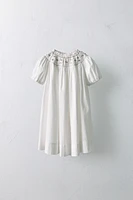 ANS/ ROBE FLEURS BRODÉES ÉDITION LIMITÉE