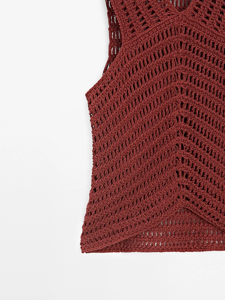 Top en maille ajourée crochetée