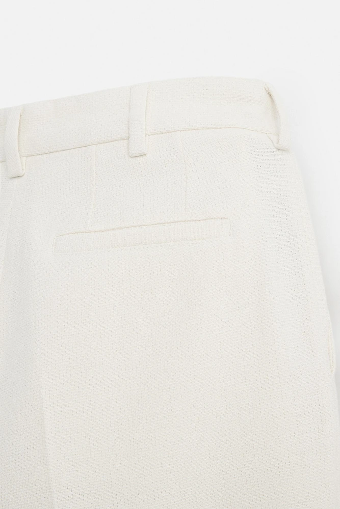 TEXTURED REGULAR FIT PANTS