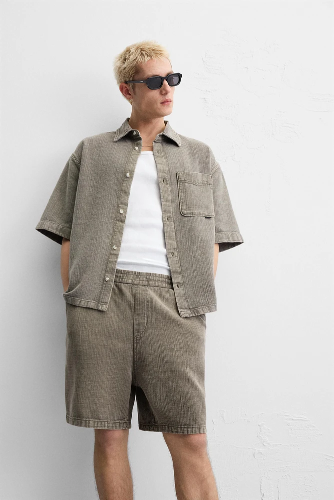 WASHED TEXTURED SHORTS