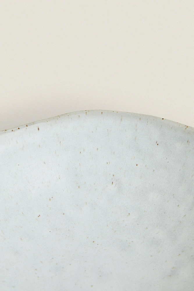 TEXTURED STONEWARE BOWL