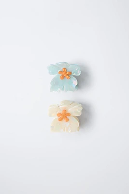 TWO-PACK OF FLOWER HAIR CLIPS