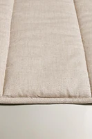 QUILTED TOPPER WITH TOPSTITCHING