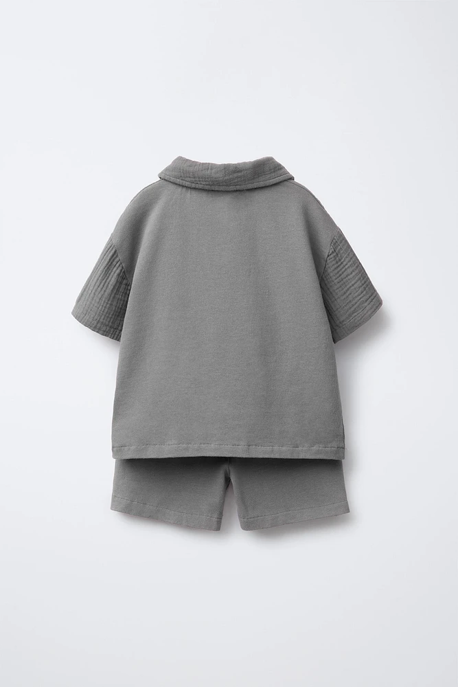 ENSEMBLE DE JOGGING POLO ET BERMUDA TEXTURÉ