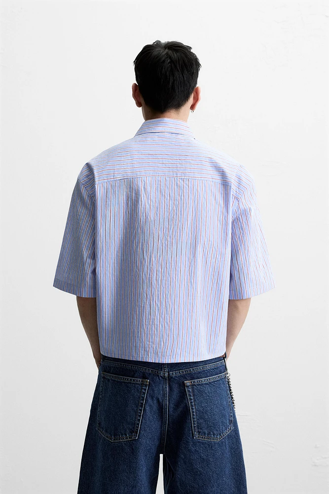 STRIPED CROPPED FIT SHIRT
