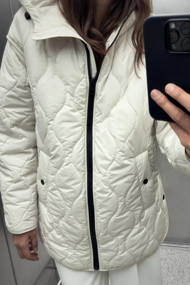 HOODED QUILTED JACKET