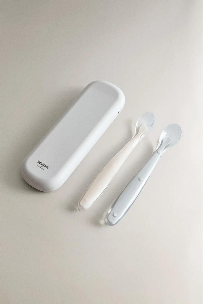 CHILDREN'S SILICONE SPOON SET