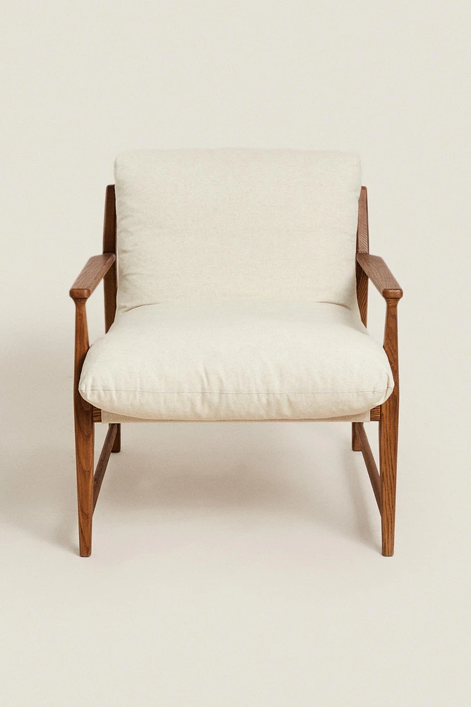 WOODEN ARMCHAIR WITH REMOVABLE CUSHION