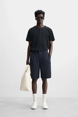 BUTTON NECK T-SHIRT