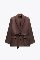 STRAIGHT CUT BELTED BLAZER