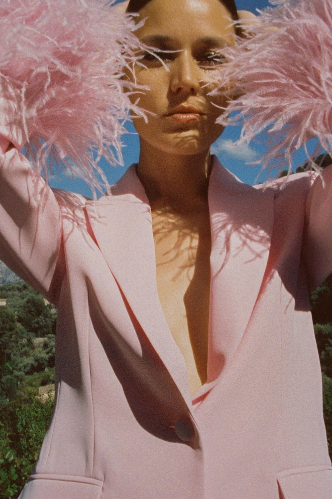 BLAZER MANCHES PLUMES