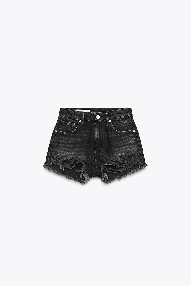 CURVED HIGH-WAISTED DENIM SHORTS