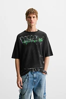T-SHIRT EN MAILLE À IMPRIMÉ DÉLAVÉ