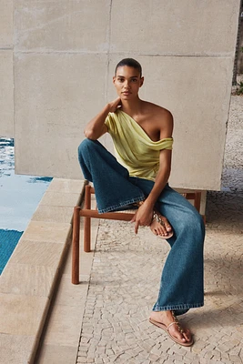 ASYMMETRIC SATIN EFFECT TOP