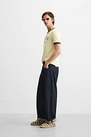 CONTRAST TEXT RIBBED T-SHIRT