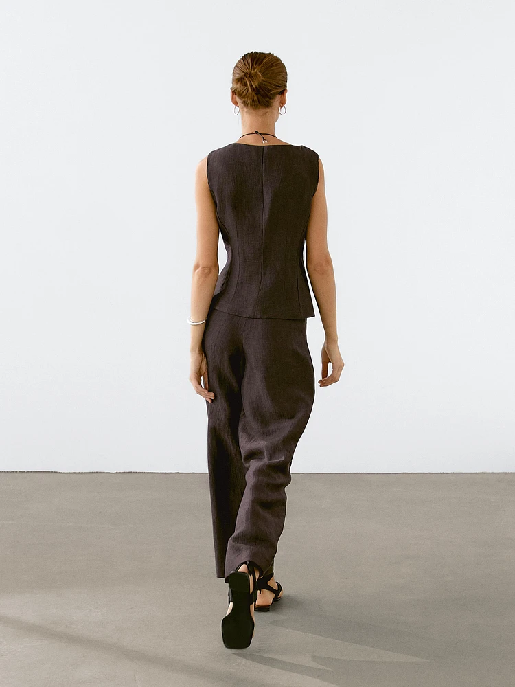 Linen blend round neck waistcoat