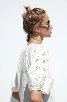 PERFORATED EMBROIDERY T-SHIRT