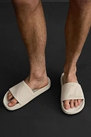 CLAQUETTES DE PLAGE