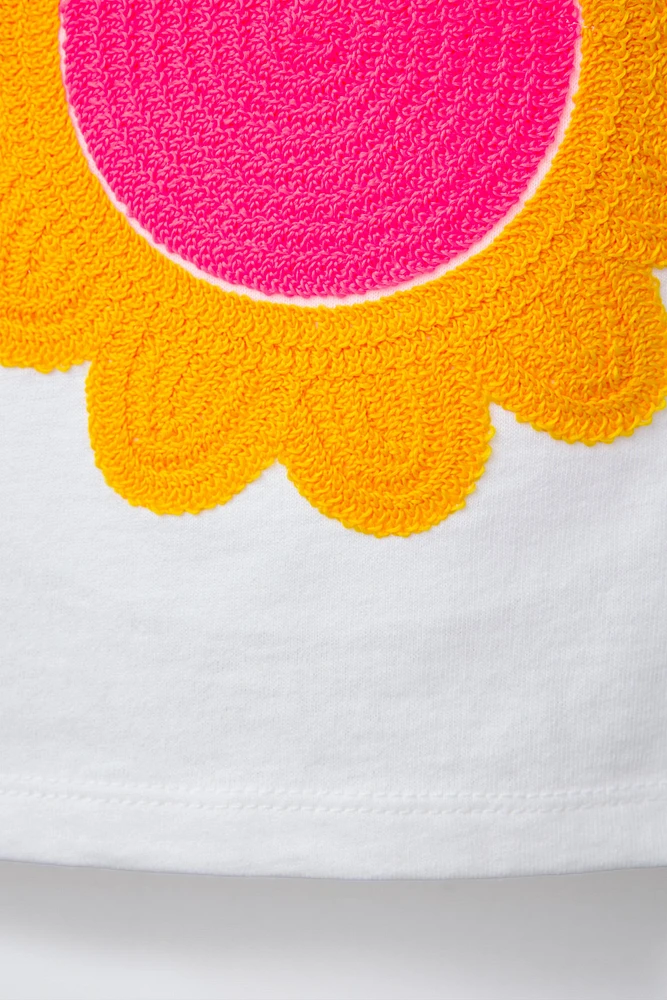 BUTTERFLY APPLIQUÉ T-SHIRT