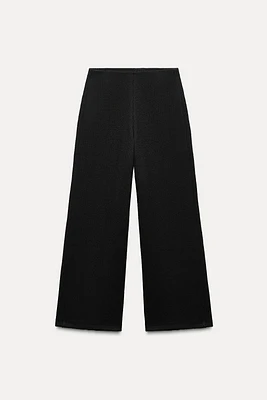 TEXTURED WIDE LEG PANTS