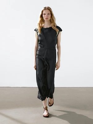 Robe midi fluide satinée