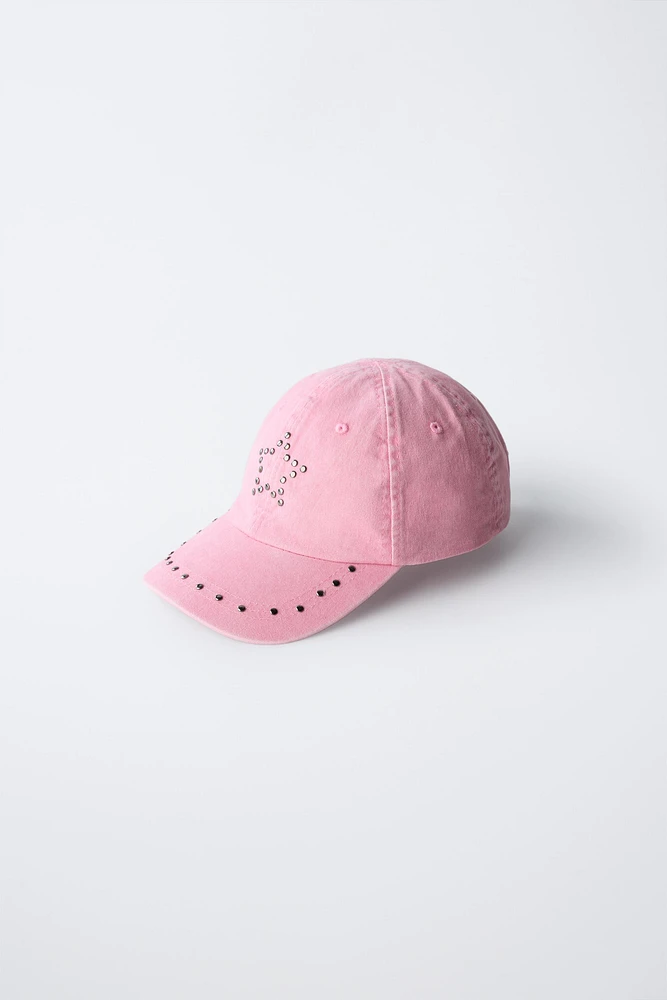 CASQUETTE À CLOUS ÉTOILE