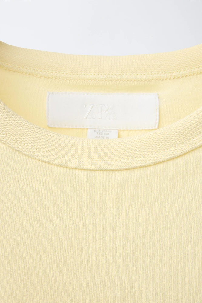 T-SHIRT SANS MANCHES LOGO