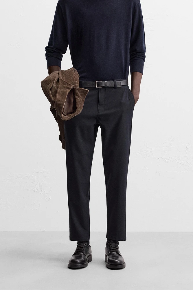TEXTURED STRETCH PANTS