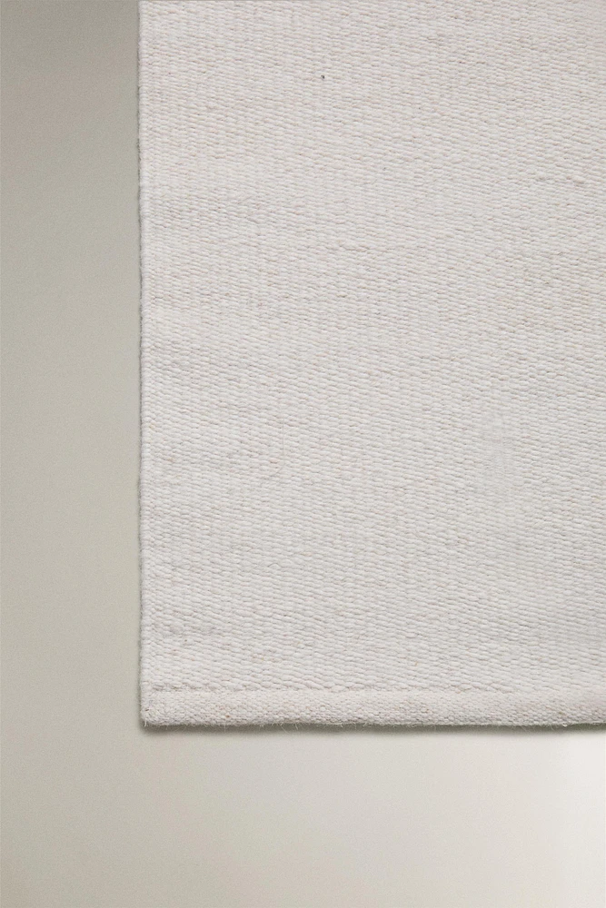 TAPIS LAINE COULEUR CLAIRE