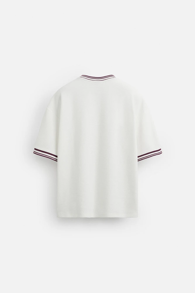 T-SHIRT STRUCTURE FOOT RÉTRO