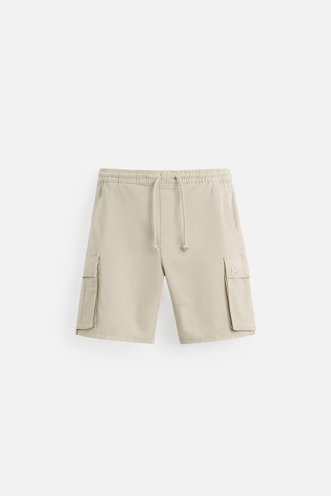 BERMUDA STYLE MILITAIRE