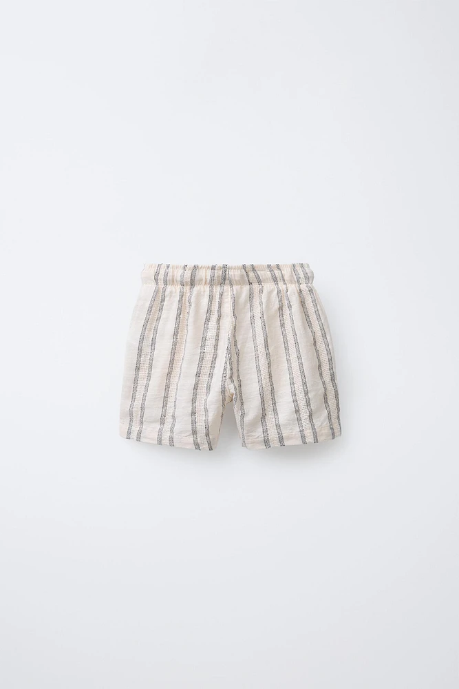 SHORT RUSTIQUE À RAYURES