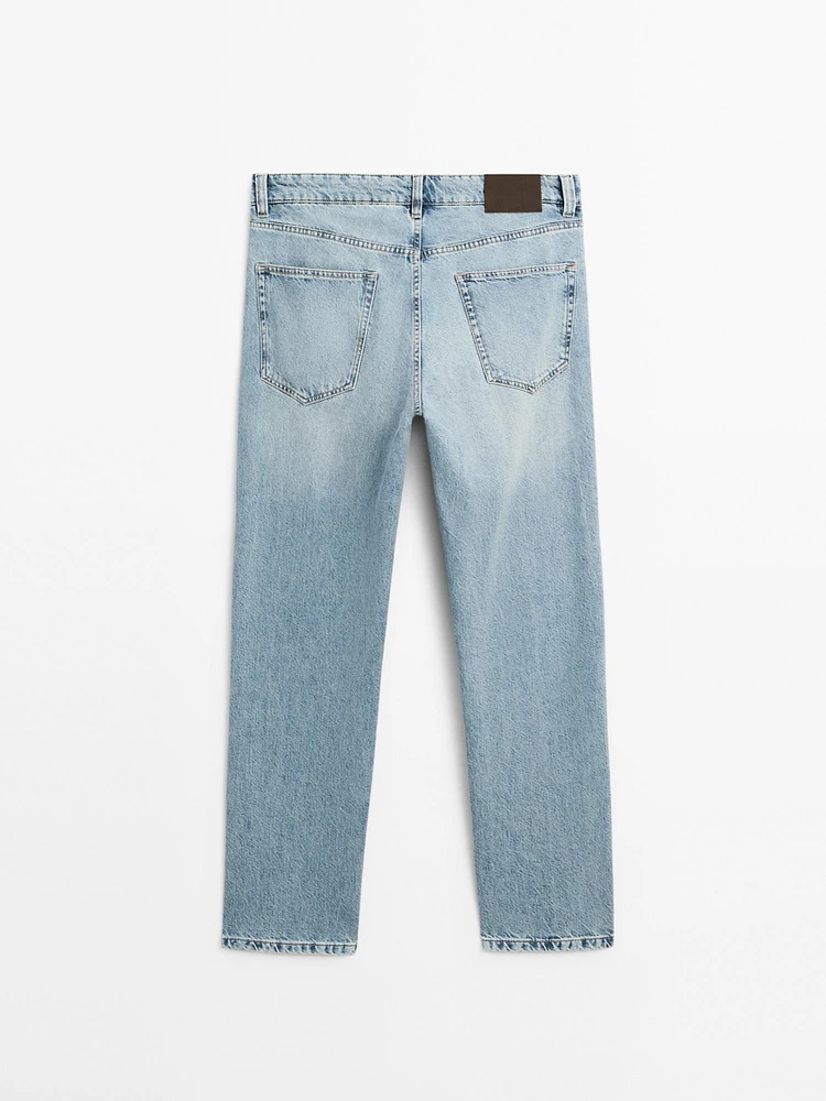 Tapered fit jeans