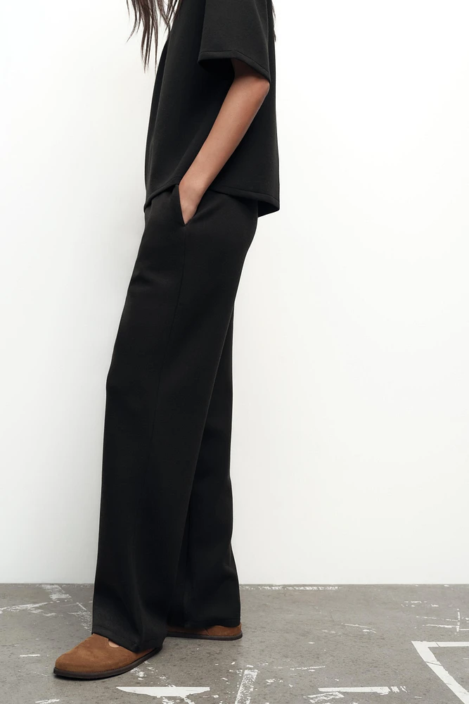 FLOWY PANTS