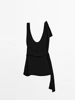 Crepe top with knot detail - Limited Edition