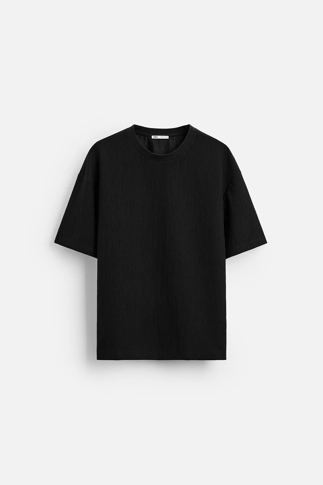 RELAXED FIT STRUCTURED T-SHIRT