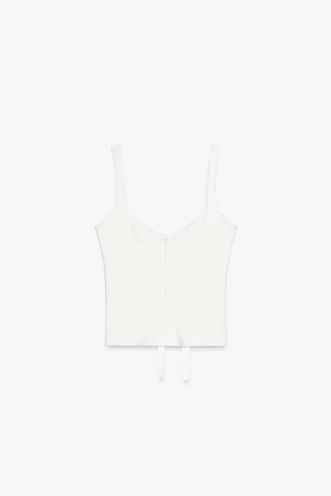 CUT OUT TIE TOP