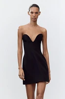 SWEETHEART NECKLINE DRESS