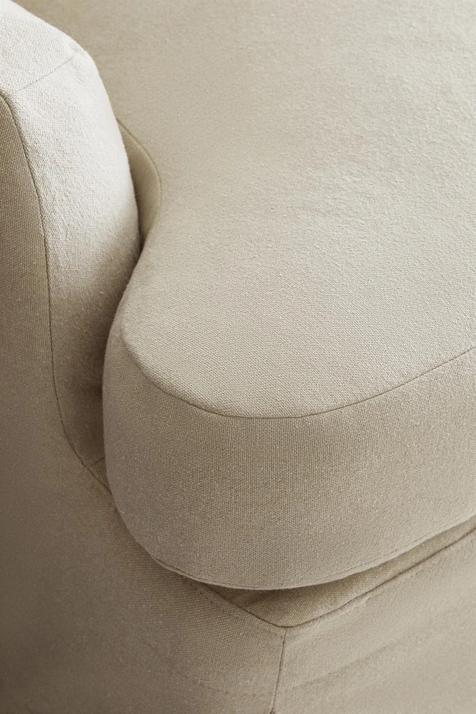 COUCH 01